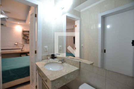 Casa à venda com 120m², 3 quartos e 1 vagaBanheiro da Suíte reversível