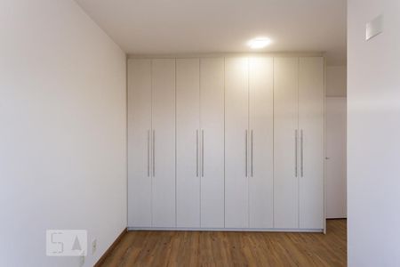Apartamento para alugar com 65m², 1 quarto e 2 vagasSuíte
