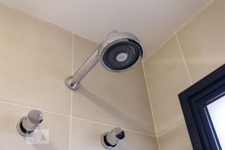 Apartamento para alugar com 65m², 1 quarto e 2 vagasChuveiro