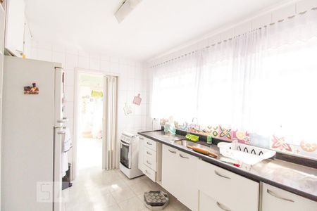 Apartamento à venda com 100m², 3 quartos e 2 vagasCozinha