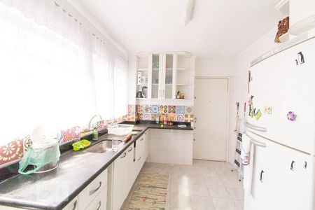 Apartamento à venda com 100m², 3 quartos e 2 vagasCozinha