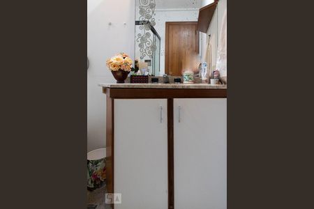 Apartamento à venda com 249m², 4 quartos e 4 vagasBanheiro social 2