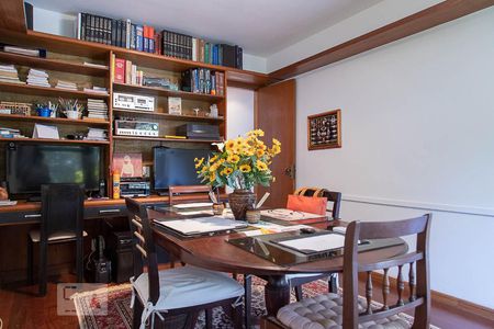 Quarto 1 de apartamento para alugar com 4 quartos, 249m² em Recreio dos Bandeirantes, Rio de Janeiro