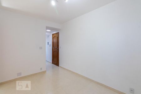 Sala de apartamento à venda com 2 quartos, 50m² em Vila Olímpia, São Paulo