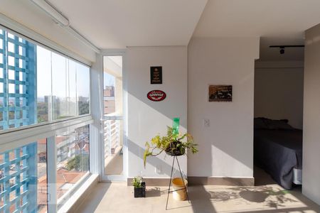 Sala  de kitnet/studio para alugar com 1 quarto, 43m² em Centro, Campinas