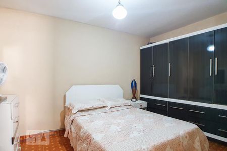 Quarto 1 de casa à venda com 4 quartos, 200m² em Vila Salete, São Paulo