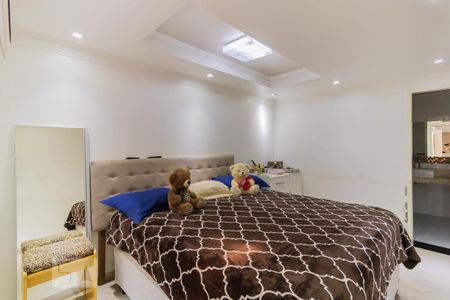 Casa à venda com 320m², 2 quartos e 3 vagasSuíte 1