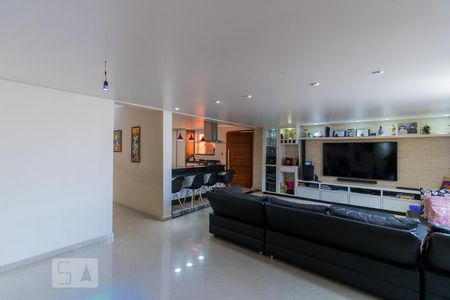Sala de casa à venda com 2 quartos, 320m² em Vila Dalila, São Paulo