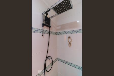 Casa à venda com 320m², 2 quartos e 3 vagasDetalhe banheiro