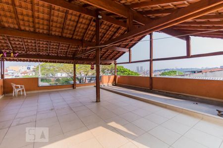 Casa à venda com 320m², 2 quartos e 3 vagasTerraço