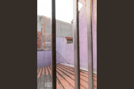 Vista quarto 2 de casa para alugar com 2 quartos, 112m² em Jardim Santa Mena, Guarulhos