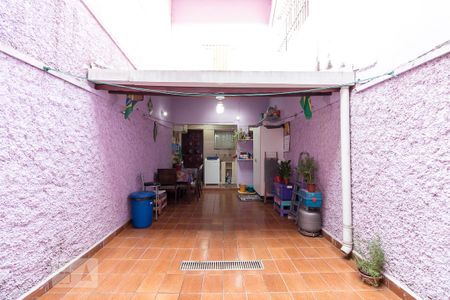 Quintal - fundos de casa para alugar com 2 quartos, 112m² em Jardim Santa Mena, Guarulhos