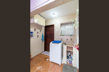 Casa para alugar com 112m², 2 quartos e 1 vagaÁrea de serviço