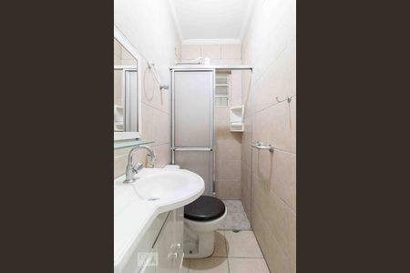 Casa para alugar com 210m², 4 quartos e 3 vagas Casa para alugar com 210m², 4 quartos e 3 vagasBanheiro da Suíte 2