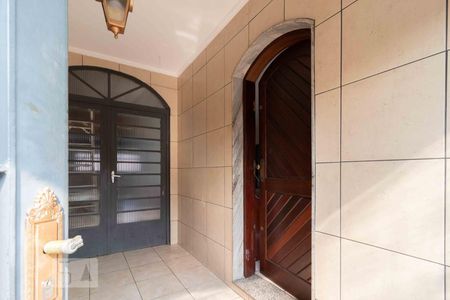 Casa para alugar com 210m², 4 quartos e 3 vagas Casa para alugar com 210m², 4 quartos e 3 vagasHall de Entrada