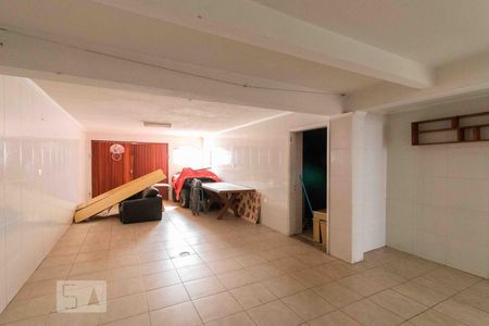 Casa para alugar com 210m², 4 quartos e 3 vagas Casa para alugar com 210m², 4 quartos e 3 vagasGaragem