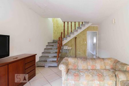 Sala de casa para alugar com 4 quartos, 210m² em Chácara Santo Antônio (zona Leste), São Paulo