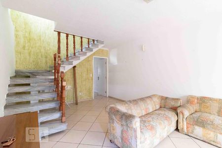 Sala de casa para alugar com 4 quartos, 210m² em Chácara Santo Antônio (zona Leste), São Paulo