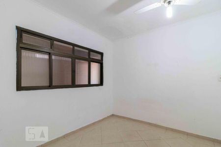 Casa para alugar com 210m², 4 quartos e 3 vagas Casa para alugar com 210m², 4 quartos e 3 vagasSuíte 2