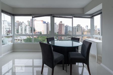 sala de apartamento para alugar com 2 quartos, 114m² em Auxiliadora, Porto Alegre