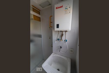 Apartamento à venda com 72m², 2 quartos e 1 vaga Apartamento à venda com 72m², 2 quartos e 1 vagaÁrea de serviço