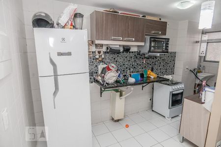 Apartamento à venda com 85m², 3 quartos e 1 vaga Apartamento à venda com 85m², 3 quartos e 1 vagaCozinha e Área de Serviço