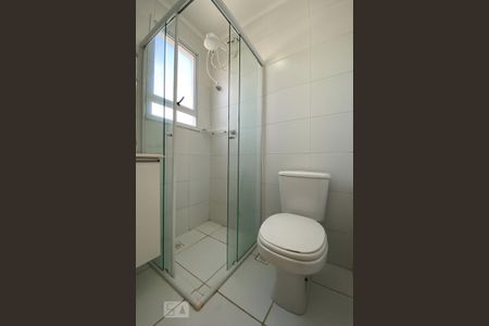 Apartamento para alugar com 76m², 2 quartos e 1 vaga Apartamento para alugar com 76m², 2 quartos e 1 vagaBanheiro