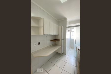 Apartamento para alugar com 76m², 2 quartos e 1 vaga Apartamento para alugar com 76m², 2 quartos e 1 vagaCozinha
