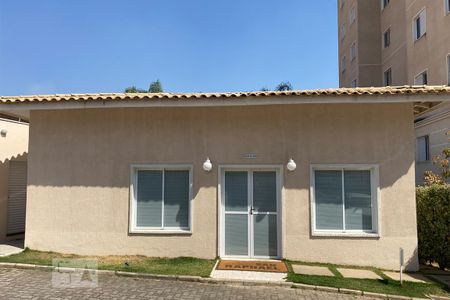 Apartamento para alugar com 76m², 2 quartos e 1 vaga Apartamento para alugar com 76m², 2 quartos e 1 vagaÁrea comum - Salão de festas