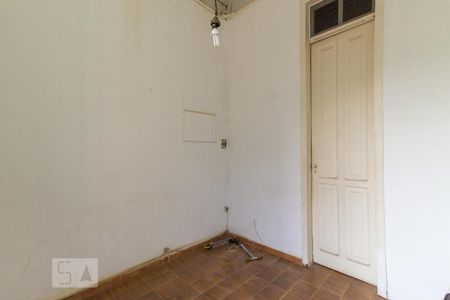 Casa à venda com 300m², 4 quartos e 3 vagas Casa à venda com 300m², 4 quartos e 3 vagasAnexo Quarto 1