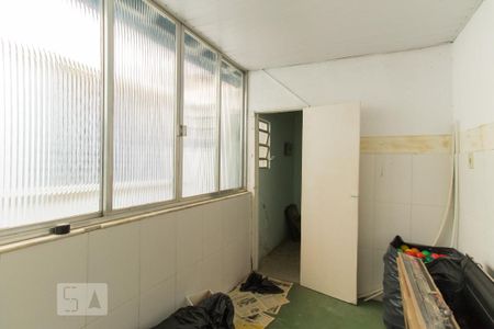 Casa à venda com 300m², 4 quartos e 3 vagas Casa à venda com 300m², 4 quartos e 3 vagasQuarto de Serviço 1