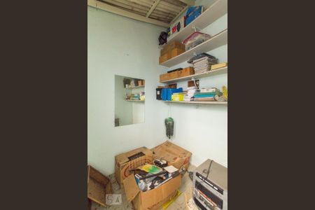 Casa à venda com 300m², 4 quartos e 3 vagas Casa à venda com 300m², 4 quartos e 3 vagasQuarto de Serviço 1