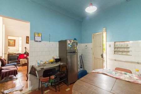 Casa à venda com 300m², 4 quartos e 3 vagas Casa à venda com 300m², 4 quartos e 3 vagasCopa