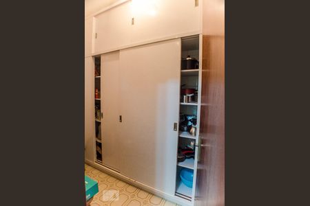 Casa à venda com 300m², 3 quartos e 5 vagasDespensa