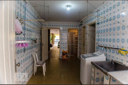 Casa à venda com 300m², 3 quartos e 5 vagasLavanderia