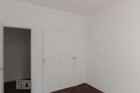 Apartamento à venda com 216m², 4 quartos e 2 vagasQuarto 3