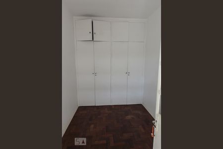 Apartamento à venda com 216m², 4 quartos e 2 vagasQuarto da Área de Serviço