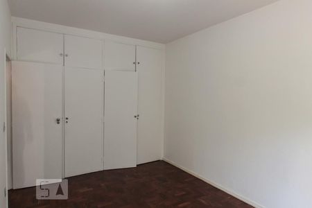 Apartamento à venda com 216m², 4 quartos e 2 vagasQuarto 1
