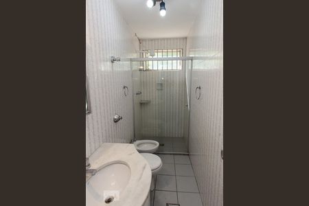 Apartamento à venda com 216m², 4 quartos e 2 vagasBanheiro da Suite