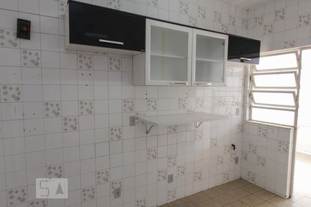 Apartamento à venda com 216m², 4 quartos e 2 vagasCozinha