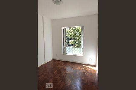 Apartamento à venda com 216m², 4 quartos e 2 vagasQuarto 3