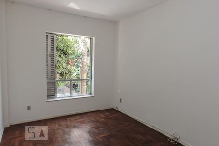 Apartamento à venda com 216m², 4 quartos e 2 vagasQuarto 1
