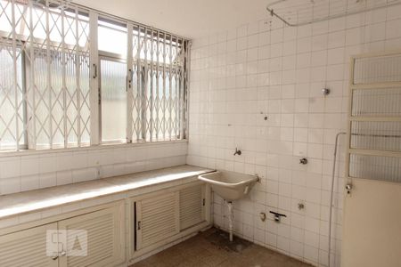 Apartamento à venda com 216m², 4 quartos e 2 vagasÁrea de Serviço
