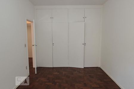 Apartamento à venda com 216m², 4 quartos e 2 vagasQuarto 1