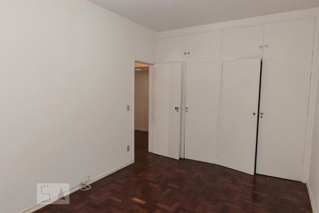 Apartamento à venda com 216m², 4 quartos e 2 vagasQuarto 1