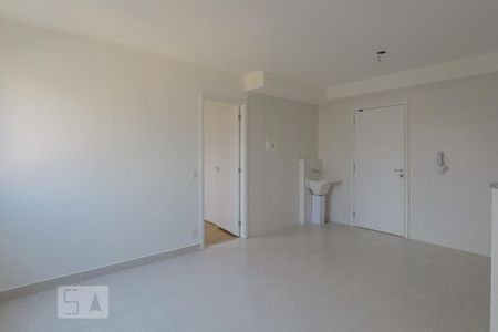 Cozinha integrada a sala de apartamento para alugar com 1 quarto, 32m² em Cambuci, São Paulo