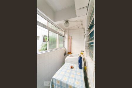 Apartamento à venda com 90m², 2 quartos e 1 vaga Apartamento à venda com 90m², 2 quartos e 1 vagaÁrea de Serviço