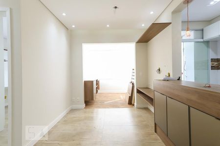 Sala de apartamento para alugar com 2 quartos, 56m² em Vila Mangalot, São Paulo