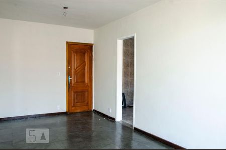 Sala de apartamento para alugar com 2 quartos, 60m² em Praça Seca, Rio de Janeiro