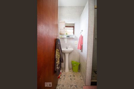 Casa de condomínio à venda com 350m², 6 quartos e 3 vagasBanheiro 3